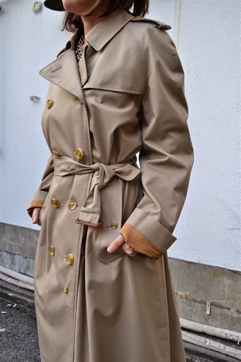 women's vintage burberry trench coat|burberry trench coat second hand.